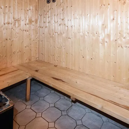 Сasa de vacaciones Awesome Home In Odder With Wifi *